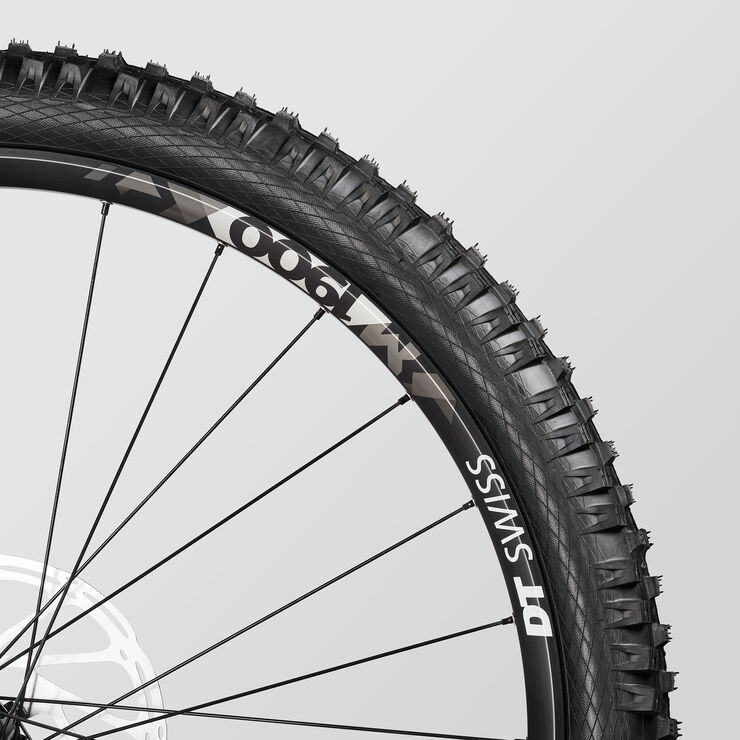 Canyon Stoic 4's DT Swiss M1900 Tires