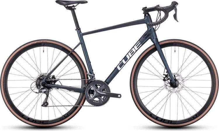 Trek domane discount vs giant contend