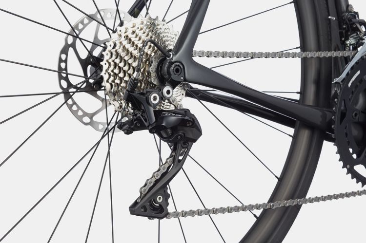 Cannondale Synapse Carbon 105 Shimano 105 Hydraulic Disc Brake