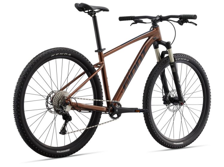 Trek marlin 7 vs giant talon 1 hot sale