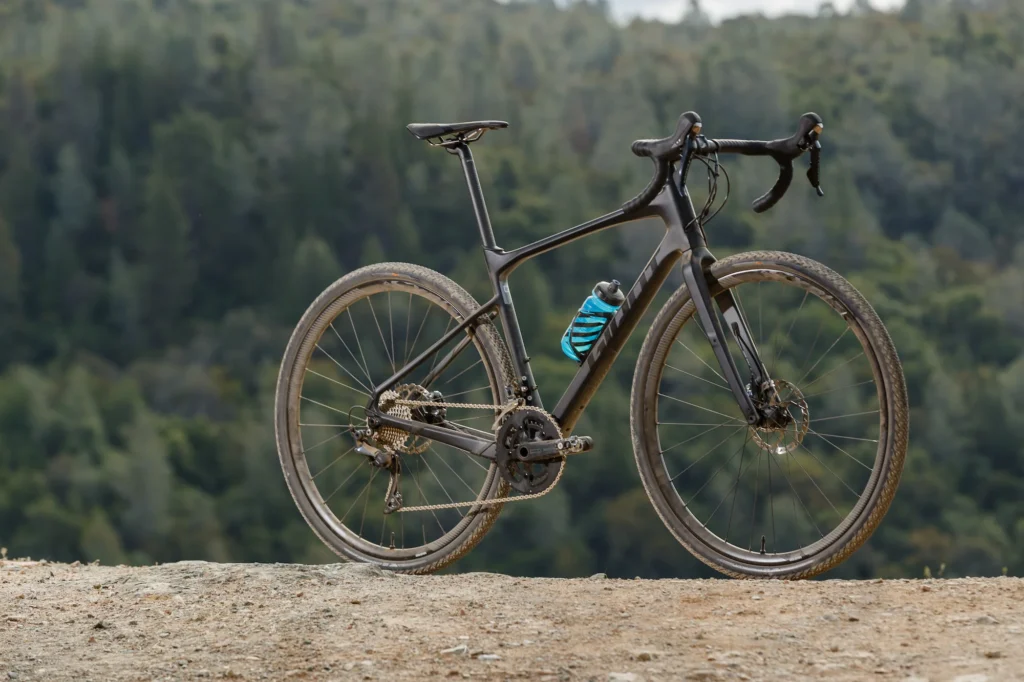 Top Gravel Bike of 2025 [Specialized Diverge Expert Carbon Review]